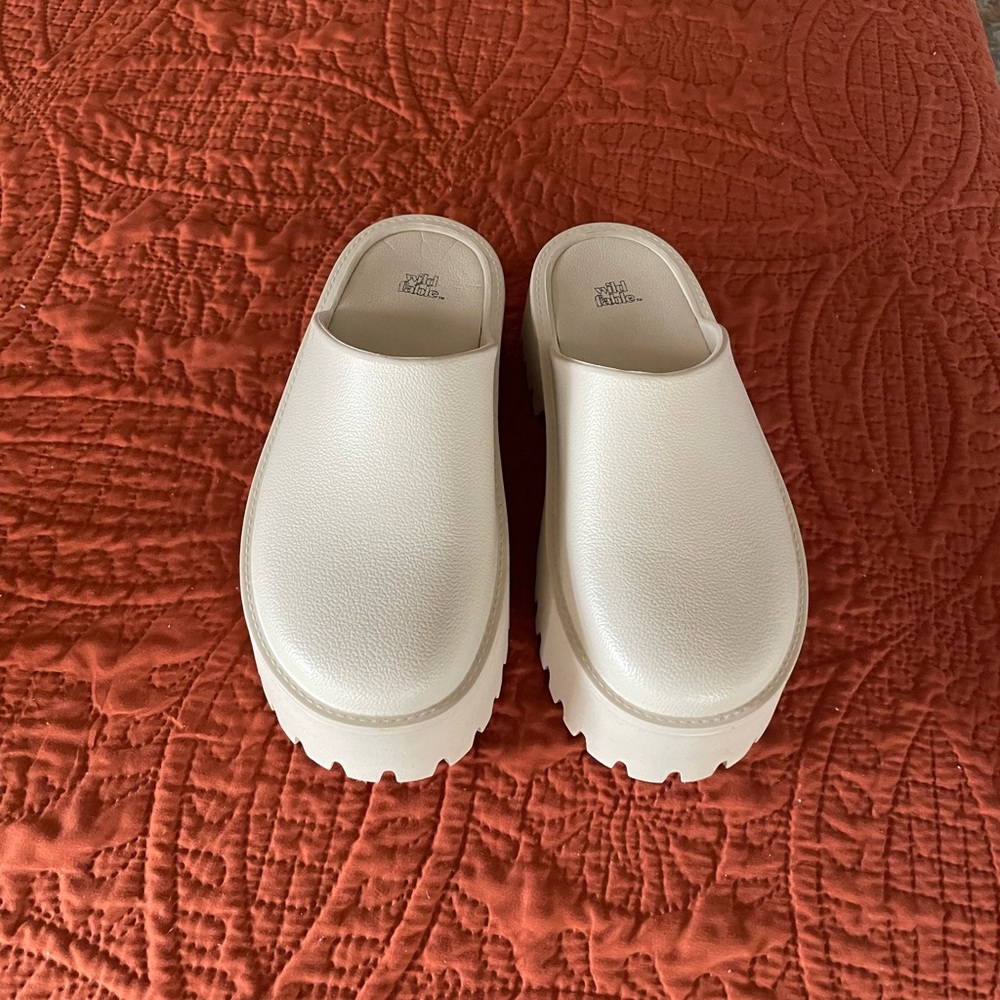 Platform wedges